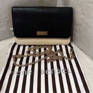 Henri Bendel Black And White Pebbled Leather Cross Body Wallet With Dust Bag
